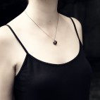 collier pendentif onyx - perle noire