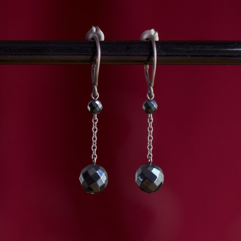 Pure titanium and hematite drop earrings - hypoallergenic earrings for sensitive ears, nickel free