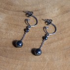 Boucles d'oreilles pendantes titane pur et hématites - Boucles d'oreilles hypoallergéniques