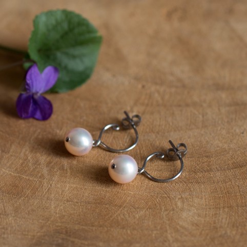 Pure titanium small drop earrings with pink freshwater pearls - for sensitive ears