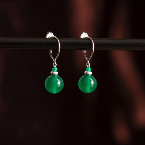 Boucles d'oreilles en titane et perles d'agate verte