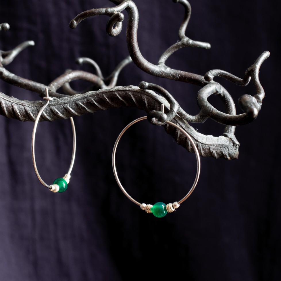 Pure titanium hoop earrings with green agate beads